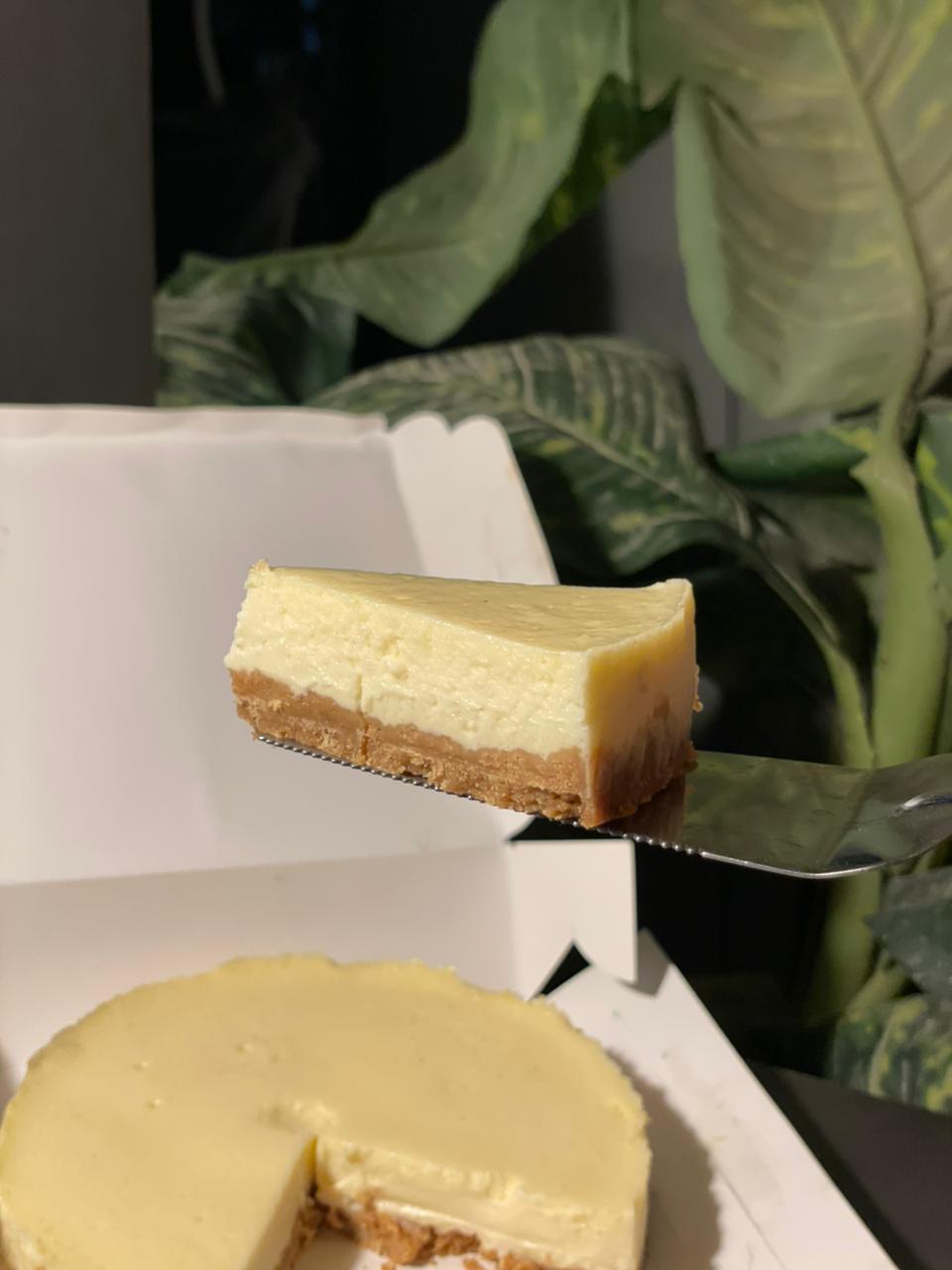 Ultimate New York Style Cheesecake (6” | Serves 4–5)